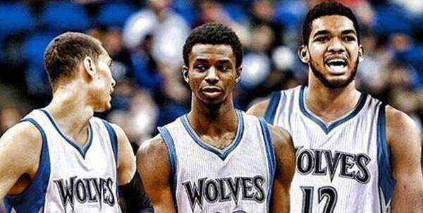 RB莱比锡遭受意外击败柏林联盟&错过机会接近拜仁（RB莱比锡冷门不敌柏林联盟，错失追近拜仁良机）