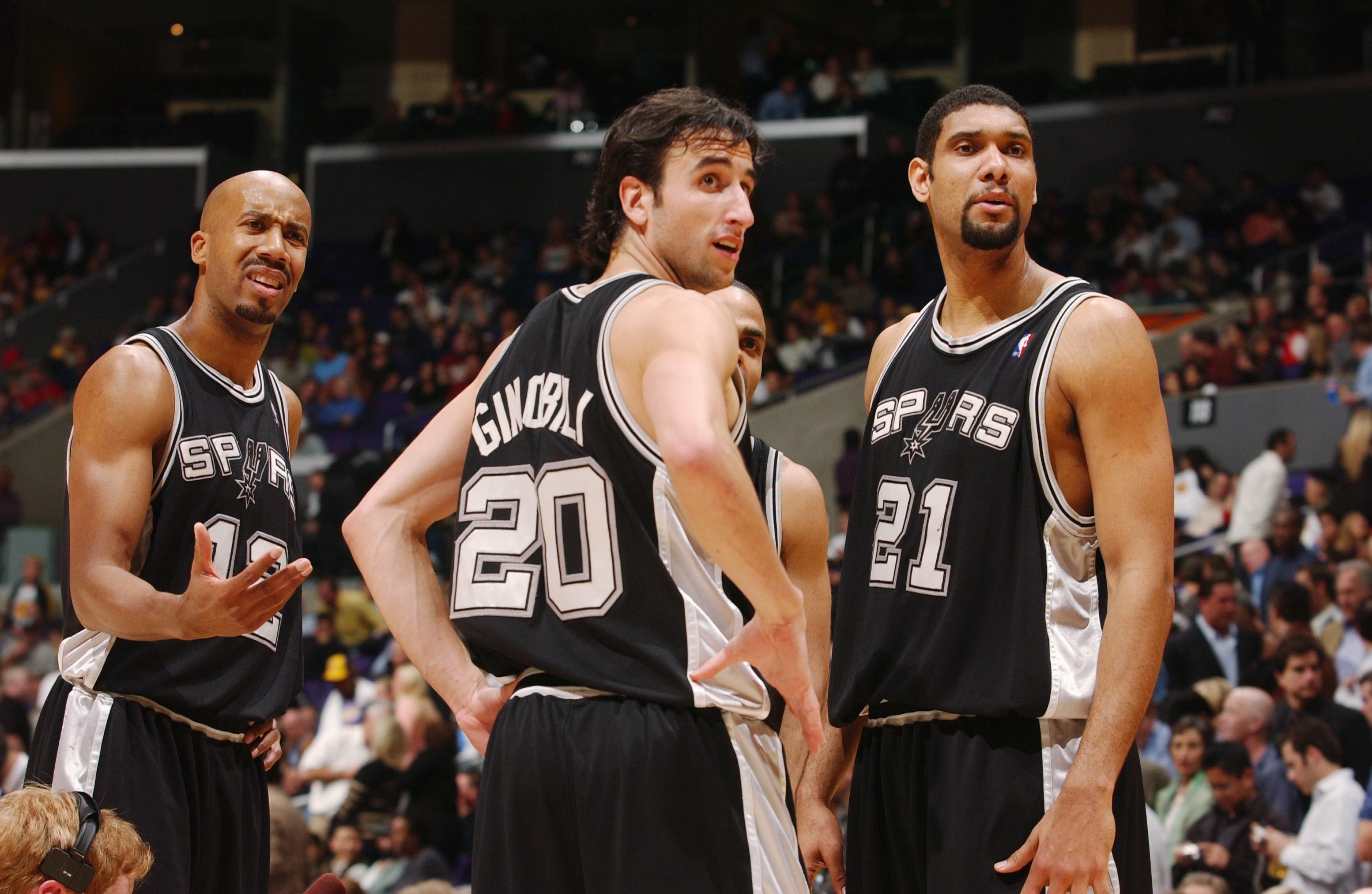 里昂15岁潜力中锋泽科维奇：崇拜哈兰德和DV9的左脚射手（里昂15岁锋线新星泽科维奇：左脚杀手，偶像哈兰德与DV9）