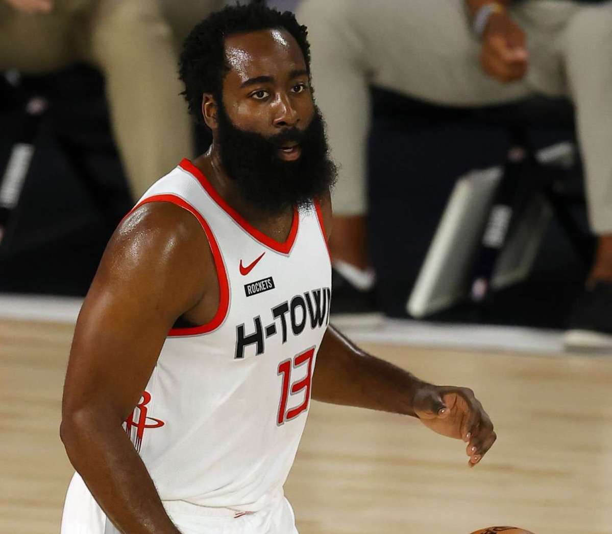 单靠品牌光 单靠品牌光